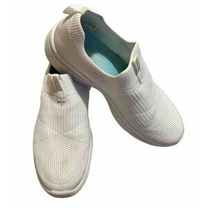 Women’s Skechers 124409 White Fabric Slip-On Shoes Sneakers Size 9.5